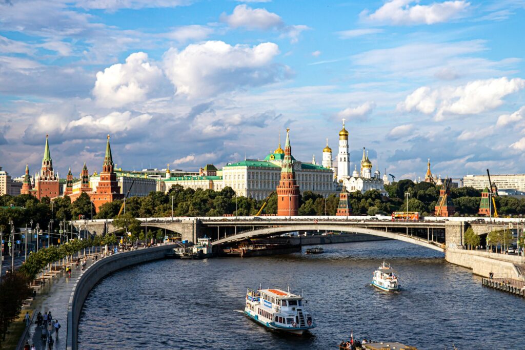 Путин Снова Назвал Экономику России «Стабильной». Это Было Накануне Очередного Падения Рубля.